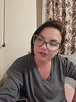 Diamond_Monna Chat XXX live