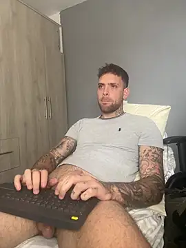 arnold_bekam Chat XXX live
