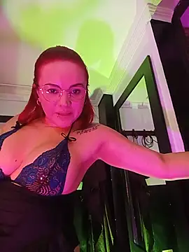 Samantha_41 - Show ass