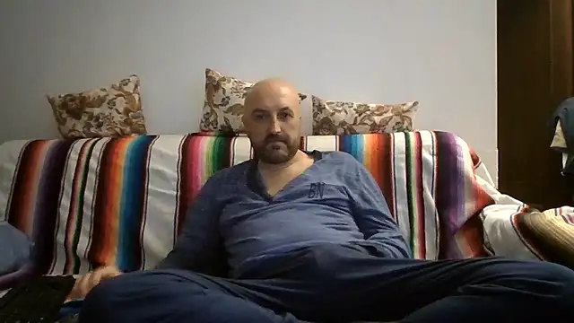 maxxxio12's Live XXX Chat