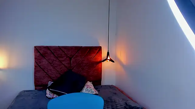 Chatroom XXX en direct de Emily__parker__