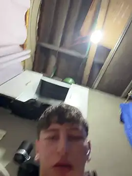 ARON_LUXX's Live XXX Chat