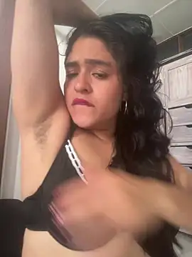 EmilyNoir1 - I rub my pussy.
