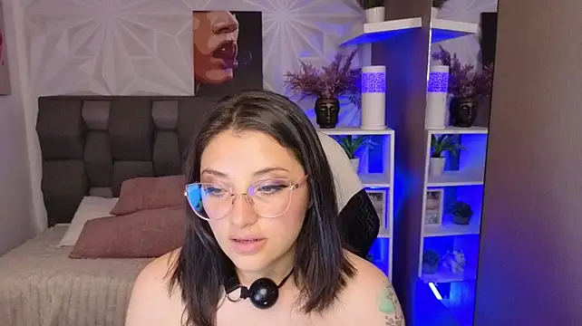 phoenixxxx777's Live XXX Chat