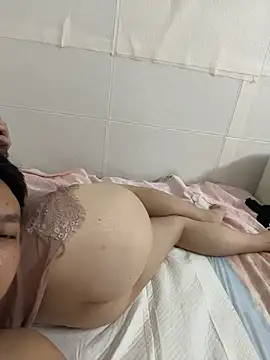 Chat XXX ao vivo de YoYo_2315