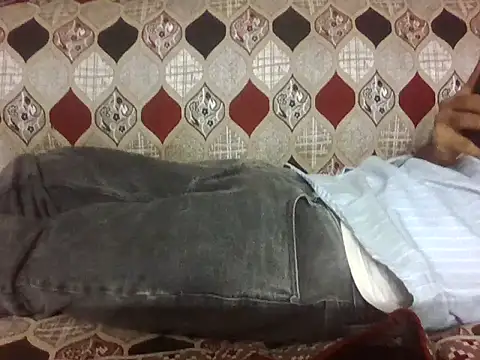lucknowguy XXX чат на живо