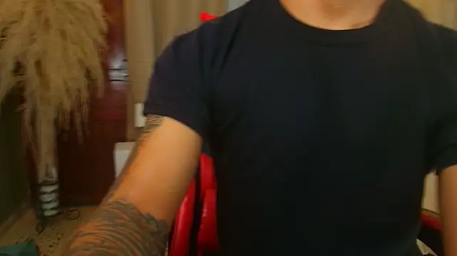 Ruslan_marcel live XXX chat