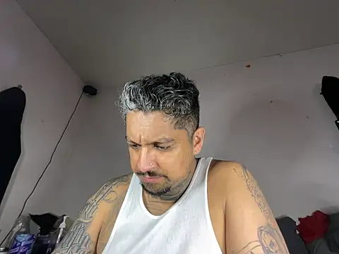 Vision1285's Live XXX Chat
