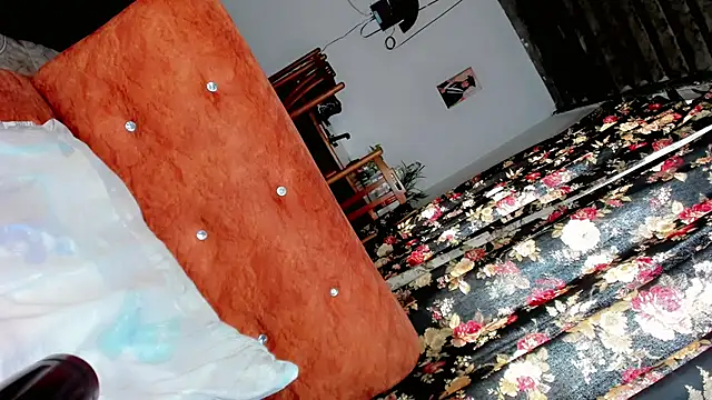 Chat XXX ao vivo de BarbyQueenn