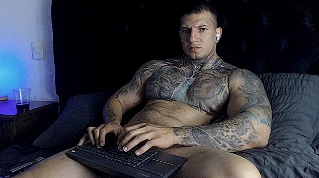 Shane_Clay 라이브 XXX 채팅