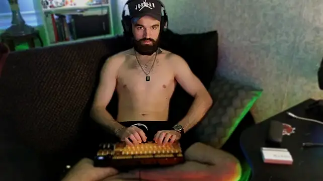Chat +18 de _Serious_Man ao vivo