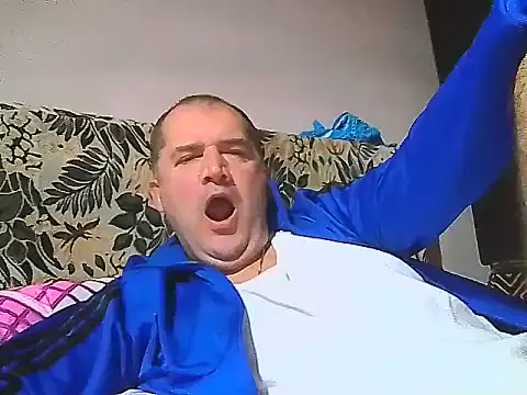 XXX chat uživo modela bambolino1978