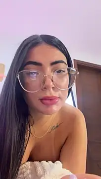 Chat XXX ao vivo de Mia_222