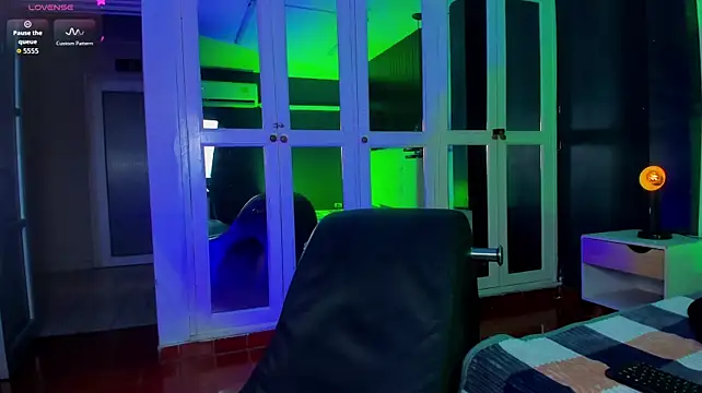 دردشة Skinny_Mac الجنسية المباشرة