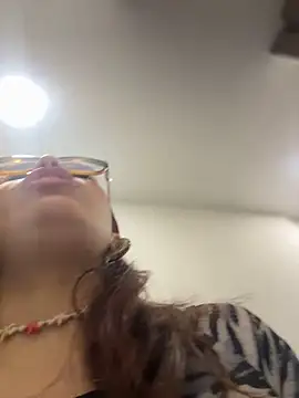 Alice-fire - Flash pussy😏🌸