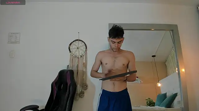 Lycan____n Live XXX chat