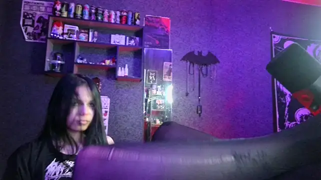 Chat +18 de Lilith__Devil ao vivo
