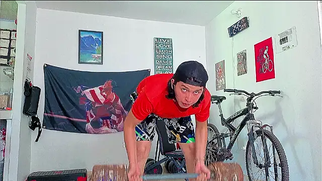 צ'אט XXX בשידור חי של Andy_gray
