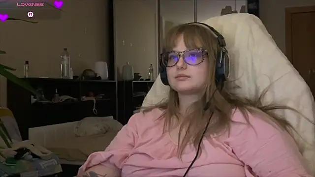 JacyWinslat XXX чат на живо