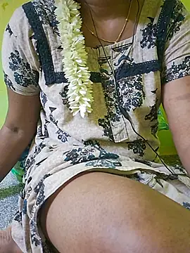 Czat XXX na żywo – Tamil_hot_leena