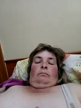 Chat +18 de GentlePoison05921 ao vivo