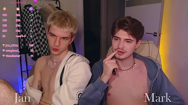 XXX chat uživo modela itsyanbb
