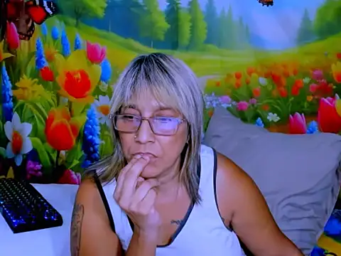 indianroxy – Naživo XXX chat