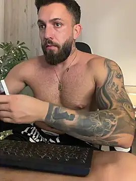 LustyMike_ Adlı Modelin Canlı XXX Sohbeti