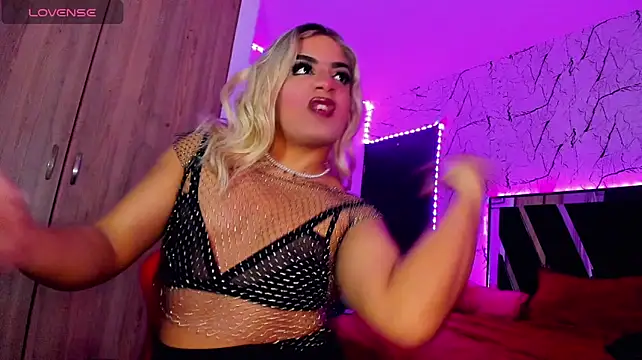 دردشة Amber_bigdick22 الجنسية المباشرة