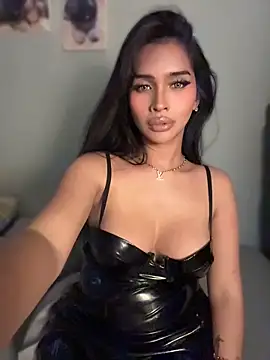 Czat XXX na żywo – PrettyYoungHugeCockTS