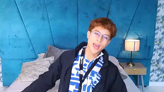 Živý XXX chat Aaron_Eze