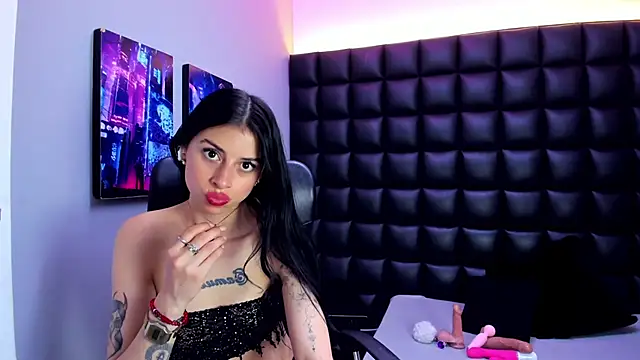 Dulce_Miaa_ Live XXX-Chat