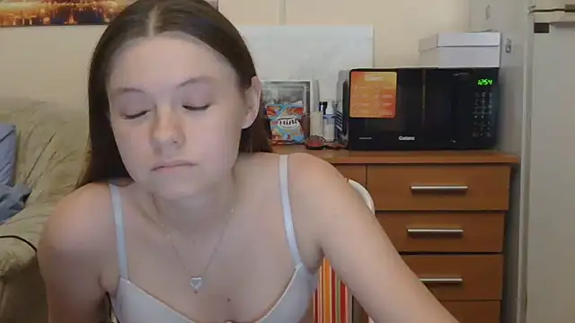 Chat XXX en directo de JessicaHolland1