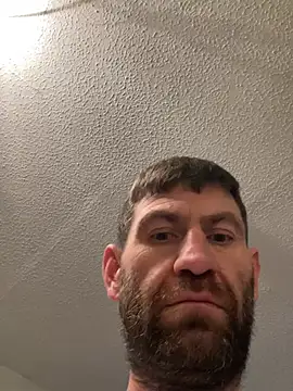 BigDEZZZzz's Live XXX Chat