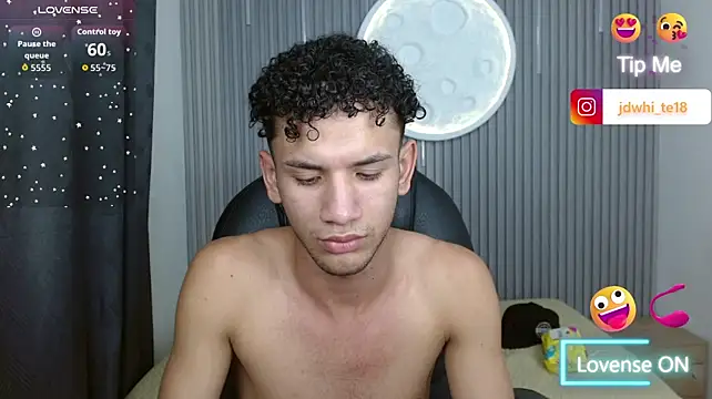 JDWhite18 – Naživo XXX chat