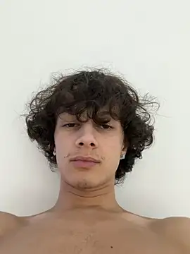 แชท XXX สดของ ivan_abundance