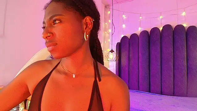 Queen_perla_ Live XXX-chat