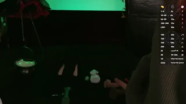 WICKEDEMBER - suck 3 fingers + moans
