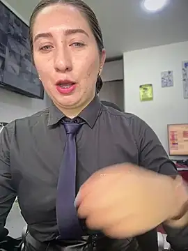 suzy-111 élő XXX-chatje
