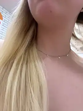 XXX chat uživo modela SiaLater