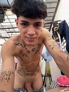 Tommy_valverde 라이브 XXX 채팅