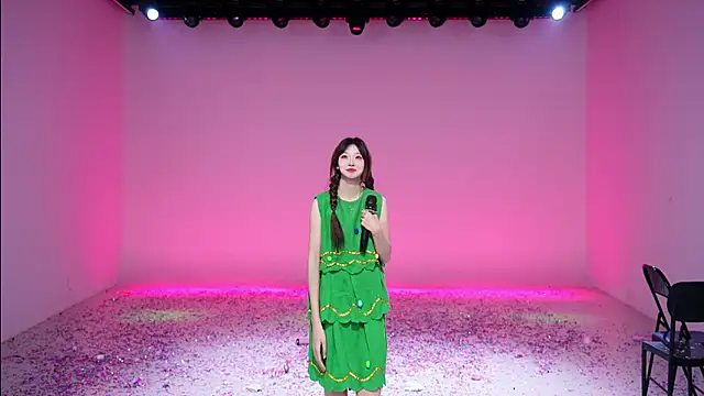CSC-77 现场XXX聊天