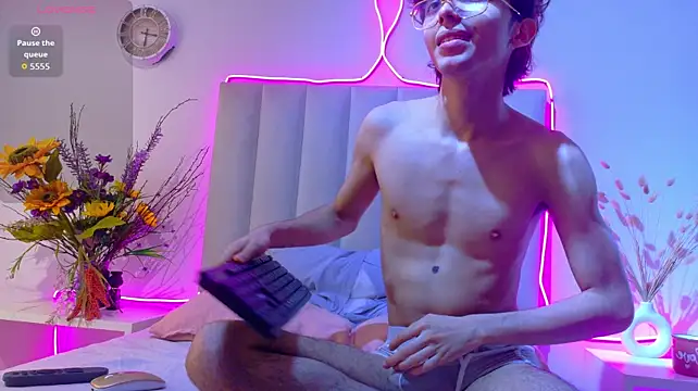 Chat XXX ao vivo de Twink_Sebas7