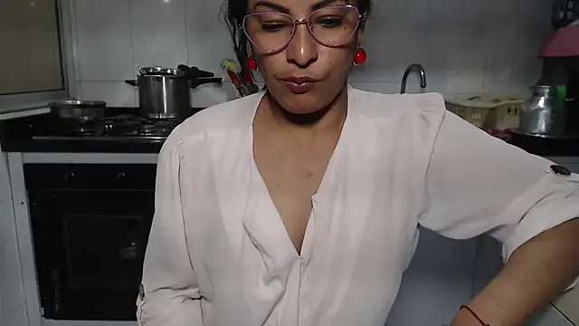 kateleyagrey Live XXX-Chat