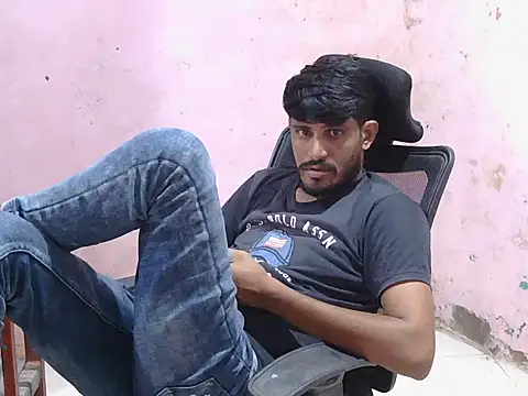 Yuvi_hot Obrolan Langsung XXX