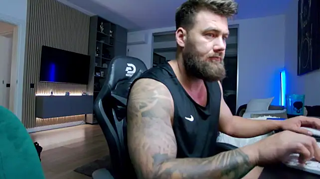 UbbeViking Chat XXX live