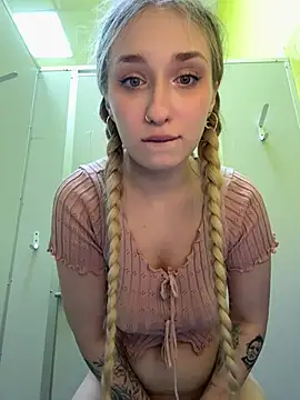 LollyPollly - FLASH TITS+SLAP BOOBS