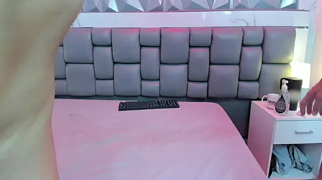 KathyAiden Chat XXX in diretta