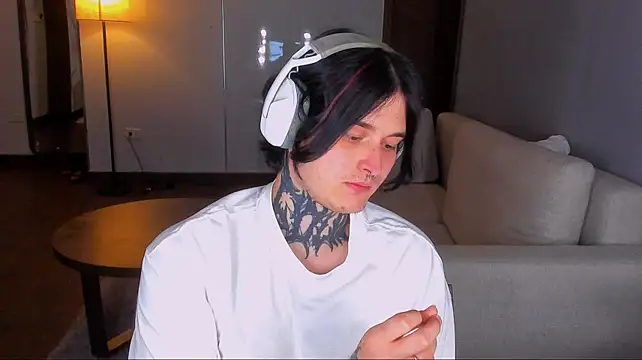 _torfin_'s Live XXX Chat