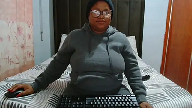 KarlyDee_XX's Live XXX Chat